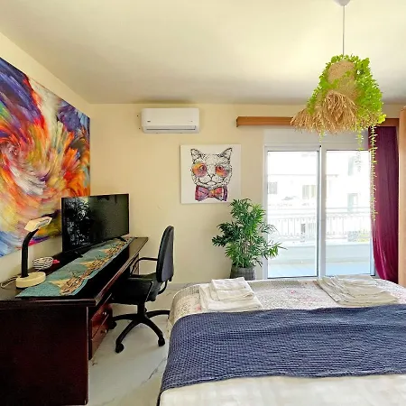 New Luxurious - 1 Minute From Elli *