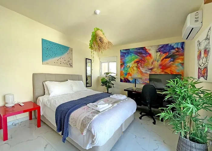 New Luxurious - 1 Minute From Elli Apartamento