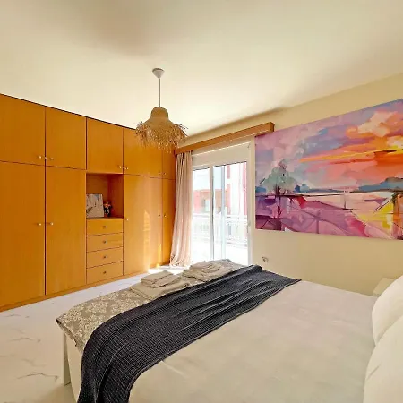 Apartment New Luxurious - 1 Minute From Elli Rhodes City