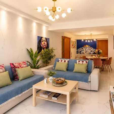 New Luxurious - 1 Minute From Elli 아파트 *