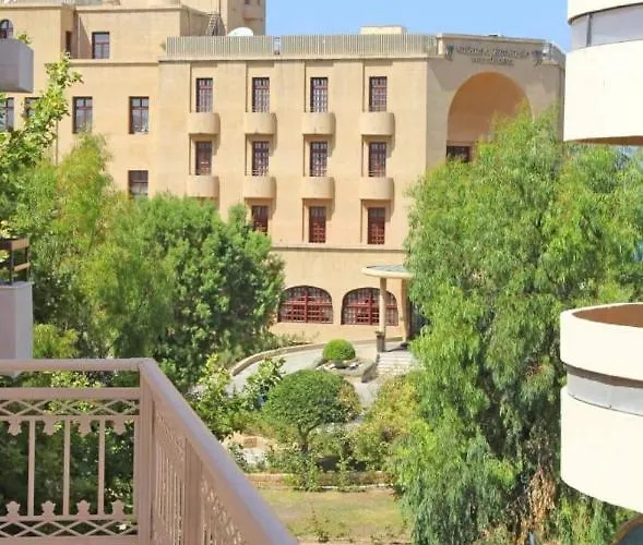 New Luxurious - 1 Minute From Elli